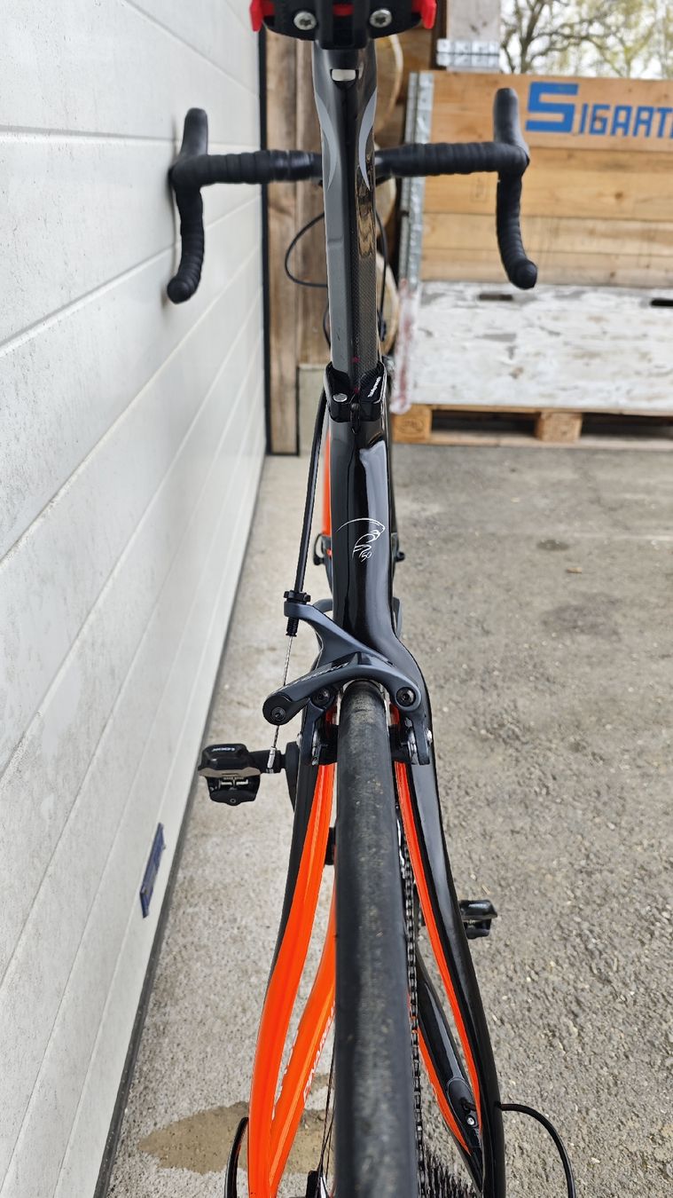 Pinarello Biciclette: Vélo Pinarello Dogma 65.1 Think2 – Usato da Courgenay venduto da styve1988 3