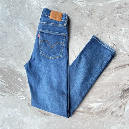 Jean Levi's femme bleu taille 25