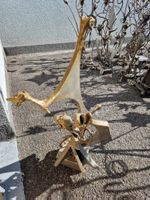 Abstrakte Metallskulptur goldfarbig, 57,5 cm, 13 kg