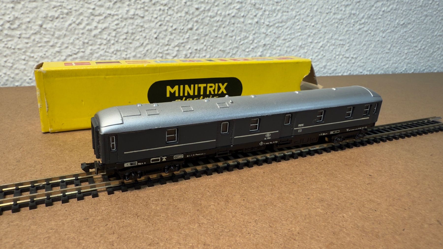 Trix Modellini di ferrovie: Trix FS Gepäckwagen Spur N – Usato da Windlach venduto da Kelebra