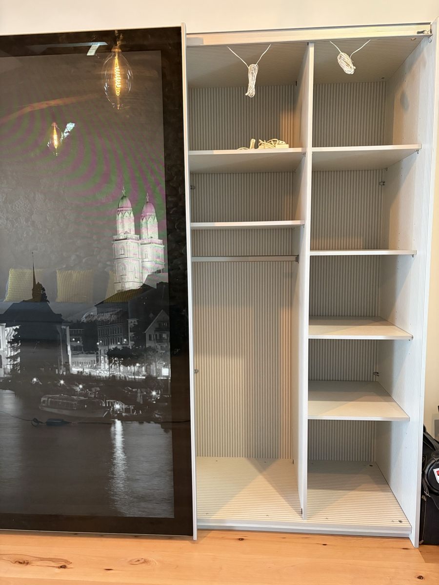 Interio Armadi: Interio Schrank special edition Züri – Usato da Winterthur venduto da Silimann 1
