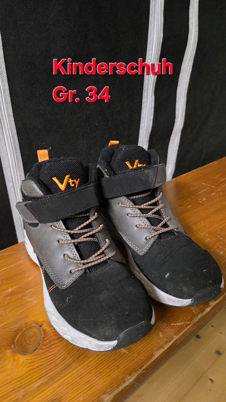 Schuhe für Jungen: Kinderschuh Gr. 34 – Gebraucht aus Schötz von Nico040