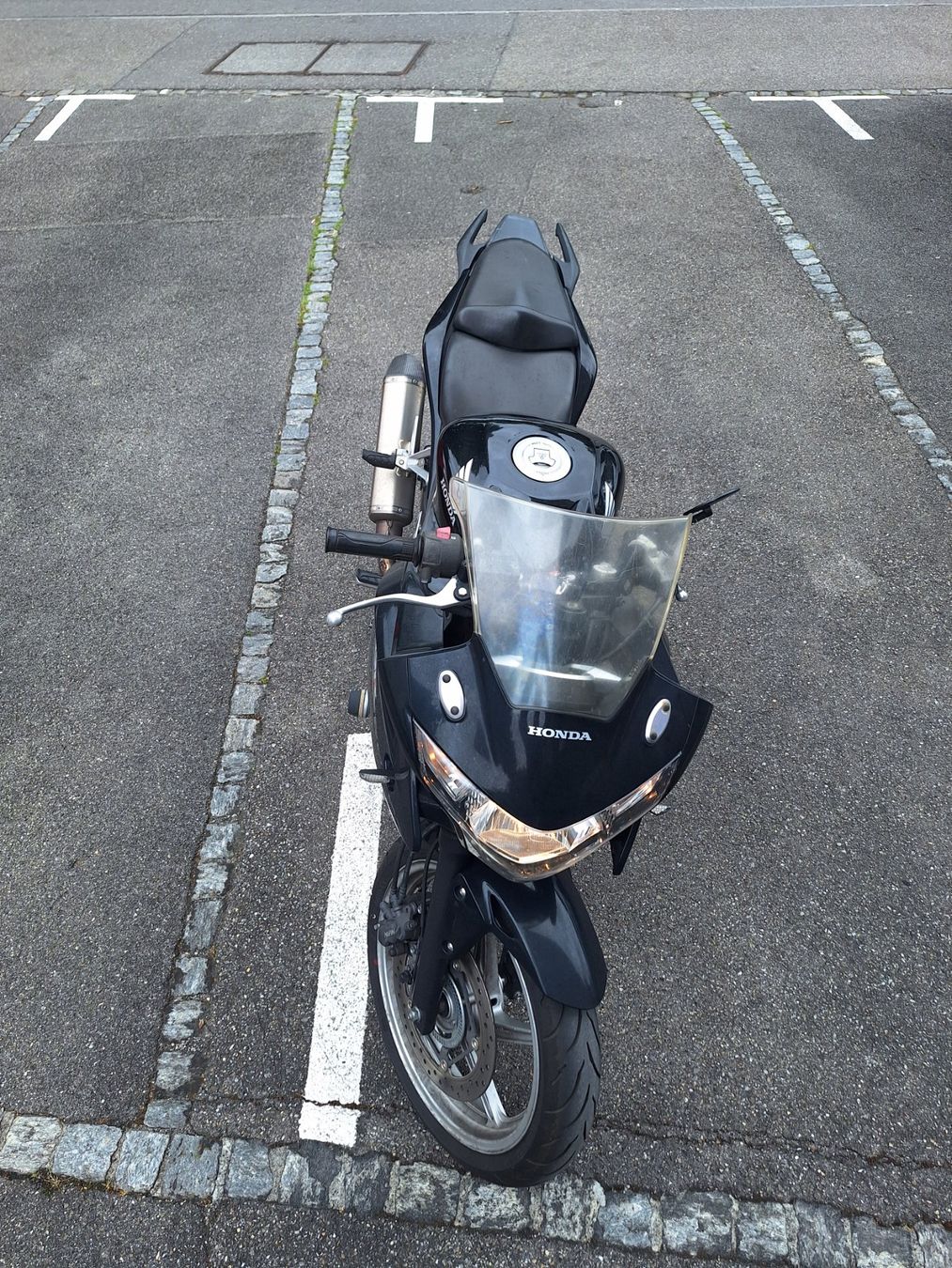 Honda Strada: Honda CBR 250 RA – Difettoso da Nidau venduto da tm95 1