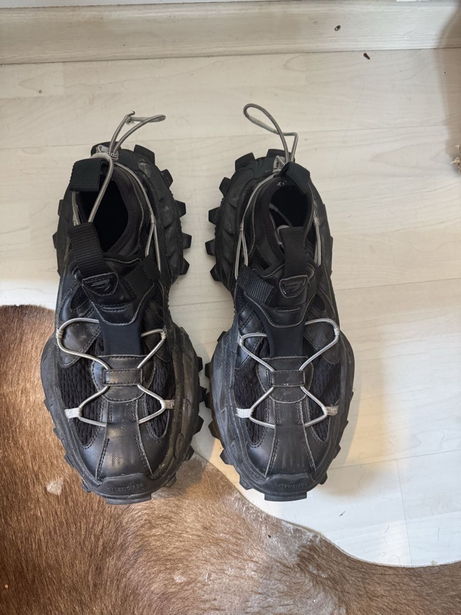 Balenciaga Scarpe da uomo: Balenciaga hiker sneakers size 43 – Usato da Zürich venduto da bybyreza 6