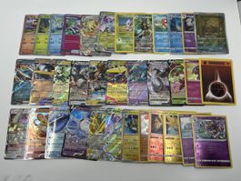 Pokémon Karten Konvolut V EX GX Holo Karten gemischt 35 stk 