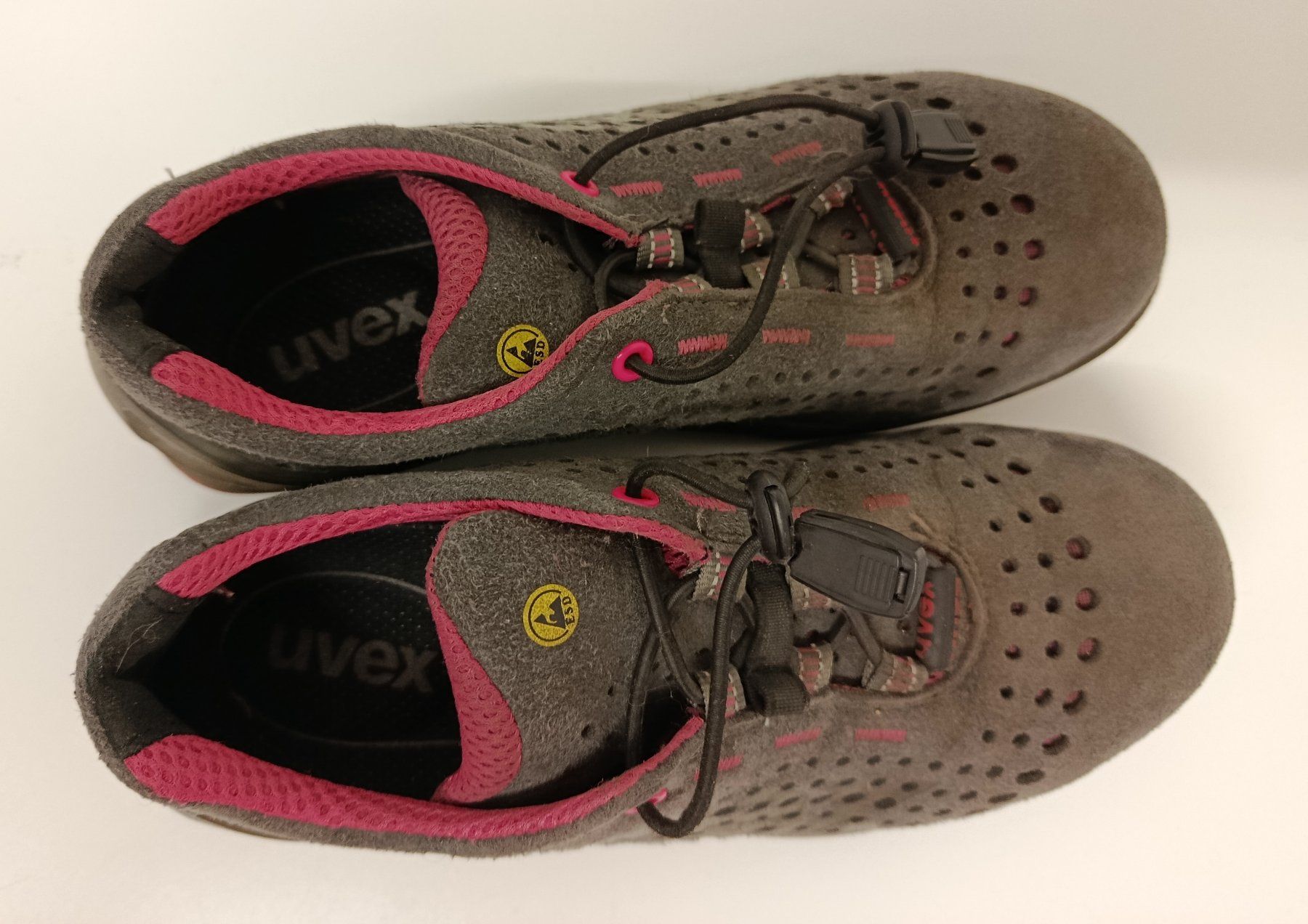 Uvex Scarpe da donna: Sicherheitsschuhe UVEX 38 ESD - gebraucht – Usato da Degersheim venduto da Zuckerka 2