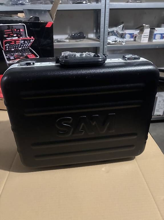Reisekoffer: Valise Trolley 136 outils. – Gebraucht aus Grand-Lancy von bbe_5zvw 2