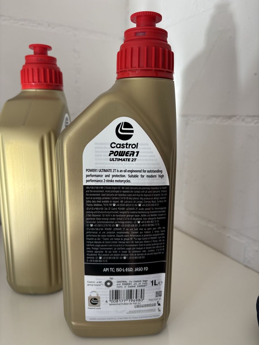 Castrol Oli & Additivi: Castrol Mofa Öl 2 Takt – Nuovo e nell'imballaggio originale da Hünenberg venduto da Trade18 2