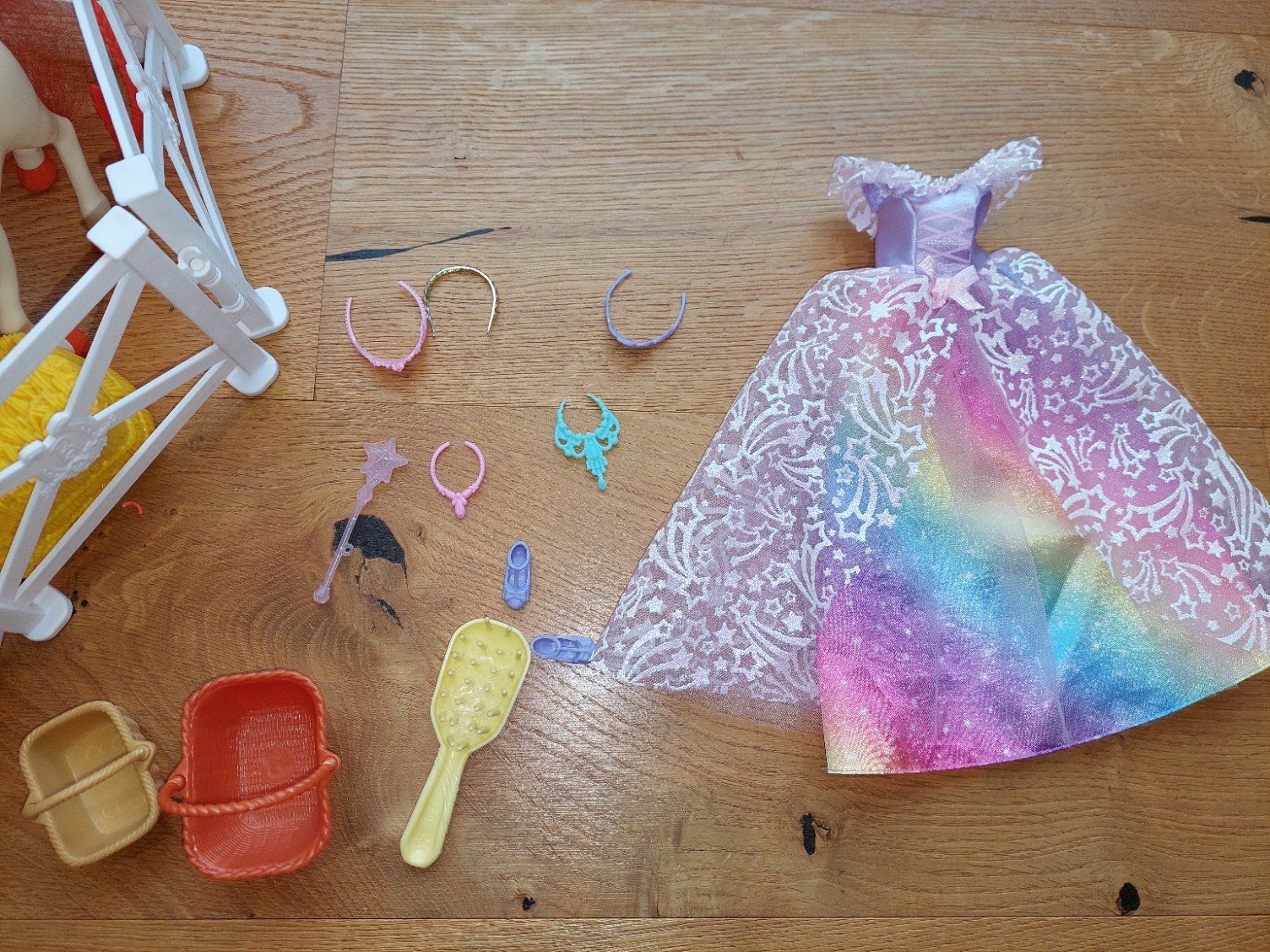Giocattoli: Barbie Set mit Pferden – Usato da Bözberg venduto da Zimt104 1