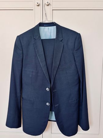 Eleganter Herren Anzug mit gratis Hose (Gr. 46)