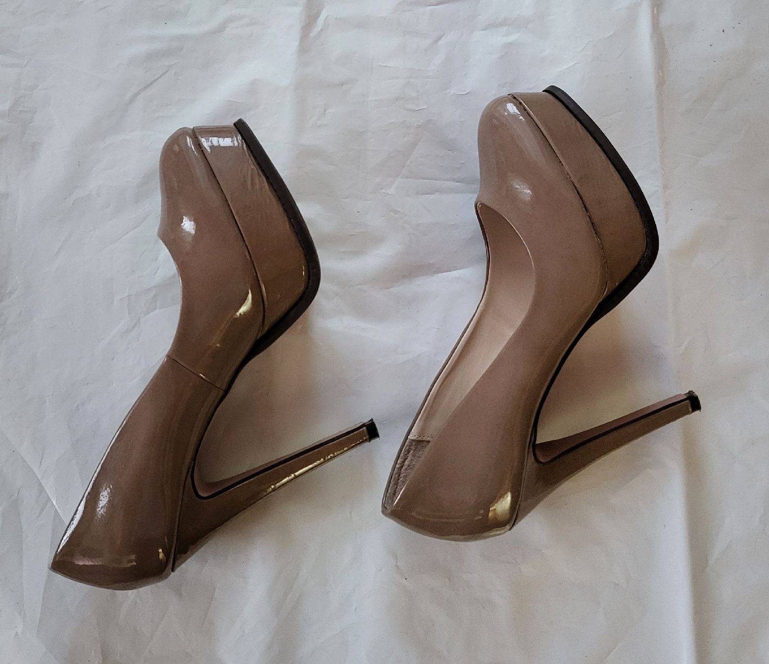 Scarpe da donna: Escarpins compensées  cuir Primadonna Collection taille 40 – Usato da Niedergösgen venduto da Eva2410 3
