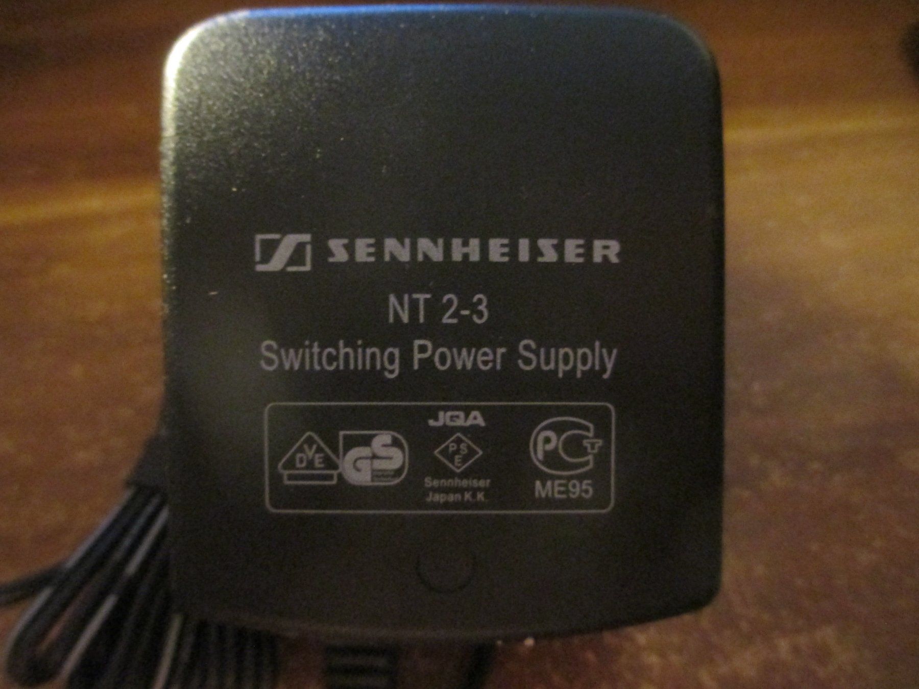 Sennheiser Unità & Adattatore: 1 Stück Sennheiser AC/DC Adapter – Nuovo e nell'imballaggio originale da Hasle LU venduto da Flamme6 4