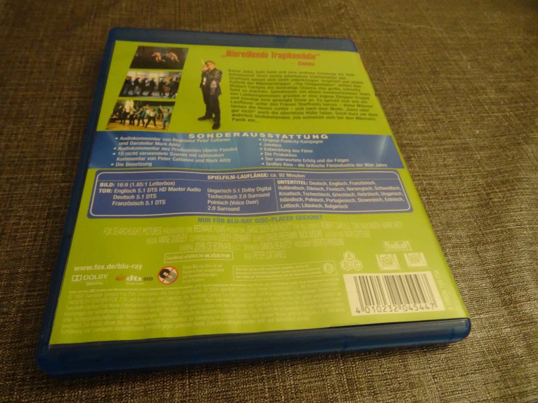 Tous les DVDs: Blu-ray Film Ganz oder gar nicht – D'occasion à Olten par Disc-Verkauf 2