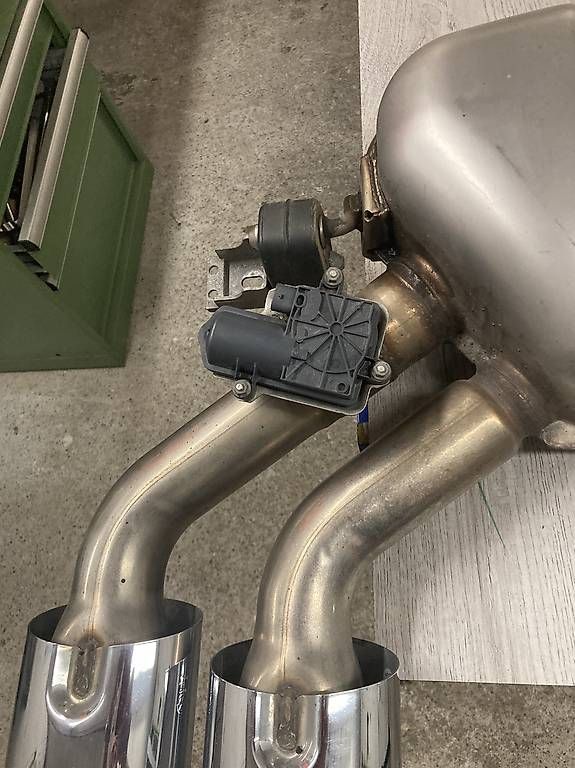 Auspuffanlagen: Échappement VW – Gebraucht aus Salvan von car_lfh5 2