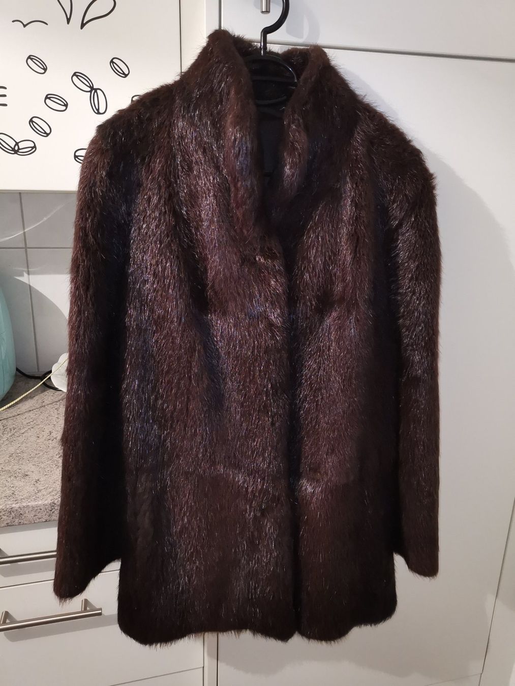 Giacche: PELZ JACKE GRÖSSE 42 – Usato da basel venduto da lupettone