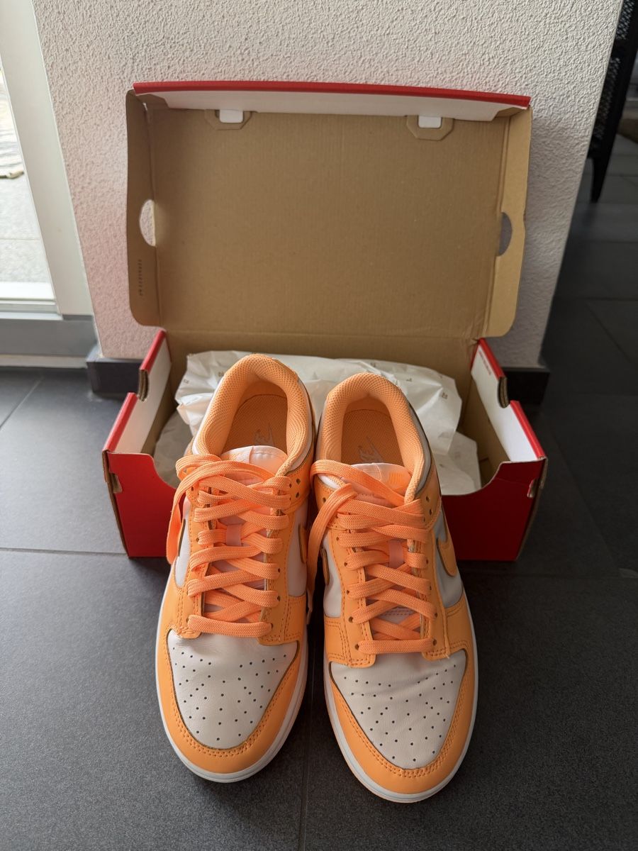 Damenschuhe: Nike Dunk Low W size 39 – Gebraucht aus Lenzburg von Jet_mir
