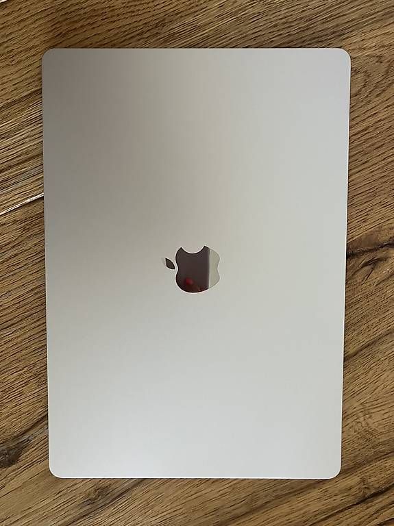 Apple Notebook: MacBook Air – Nuovo (secondo la descrizione) da Uster venduto da Zooey05