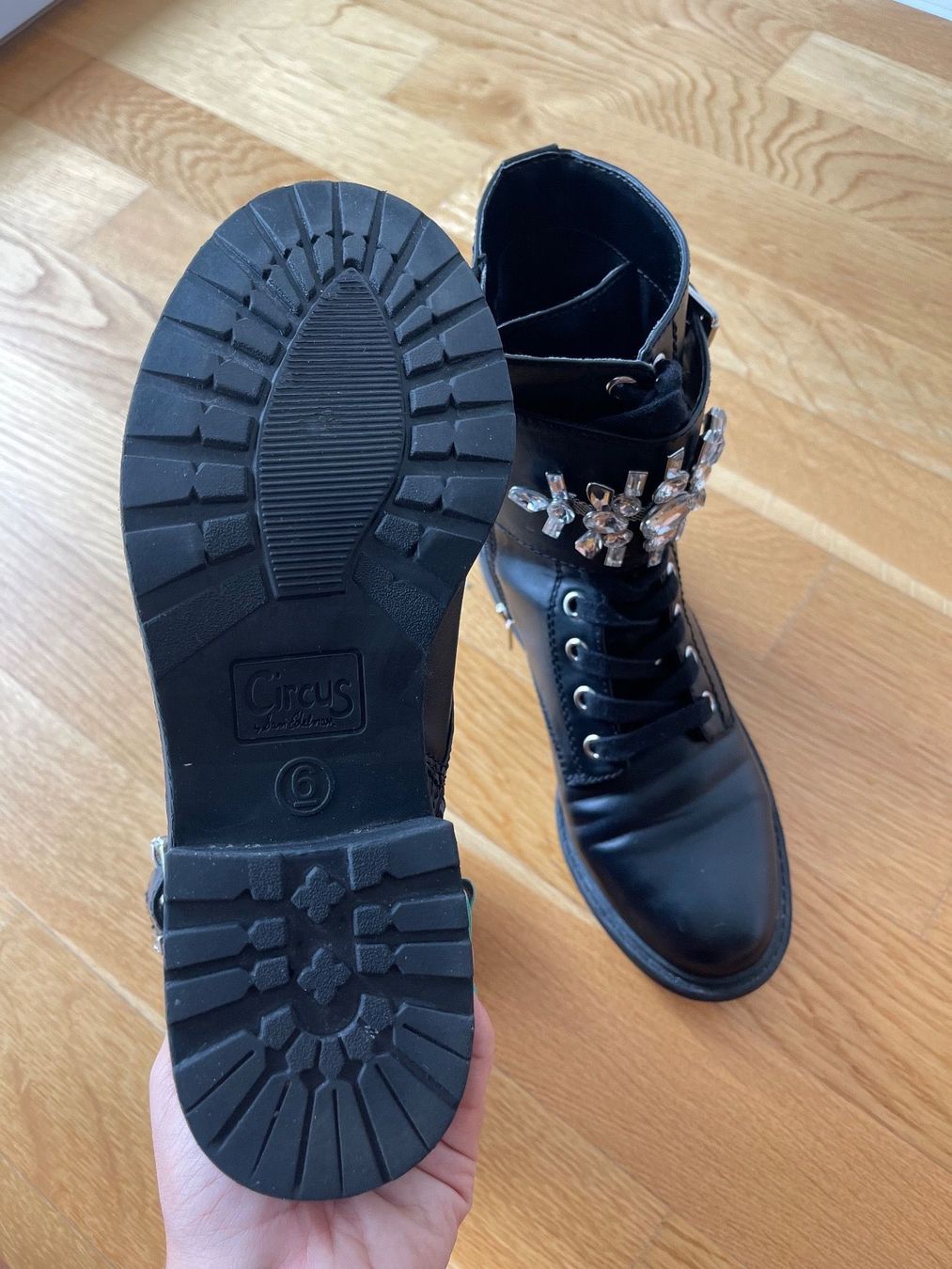 Scarpe da donna: Boots – Usato da Reinach BL venduto da K.zh.A 3