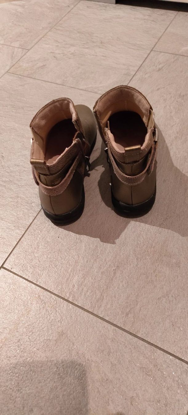 Scarpe da donna: Stiefelette Leder - Damart – Nuovo (secondo la descrizione) da Steckborn venduto da Algass 2