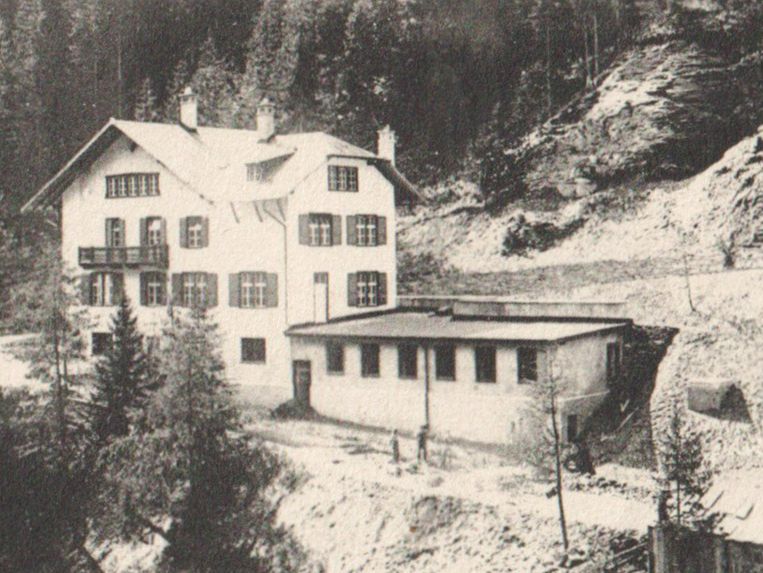 Cartoline postali: SENT: Kurhaus Val Sinestra 1905 – Usato da Engelburg venduto da Swisscards