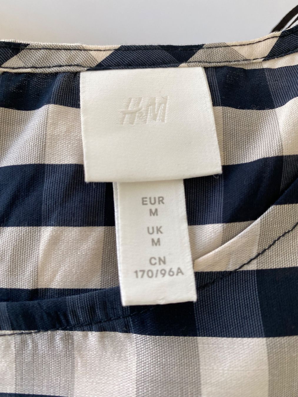 H&M Vestiti: H&M Kleid, Grösse M, NEU – Nuovo e nell'imballaggio originale da Bern venduto da L.I.A. 2