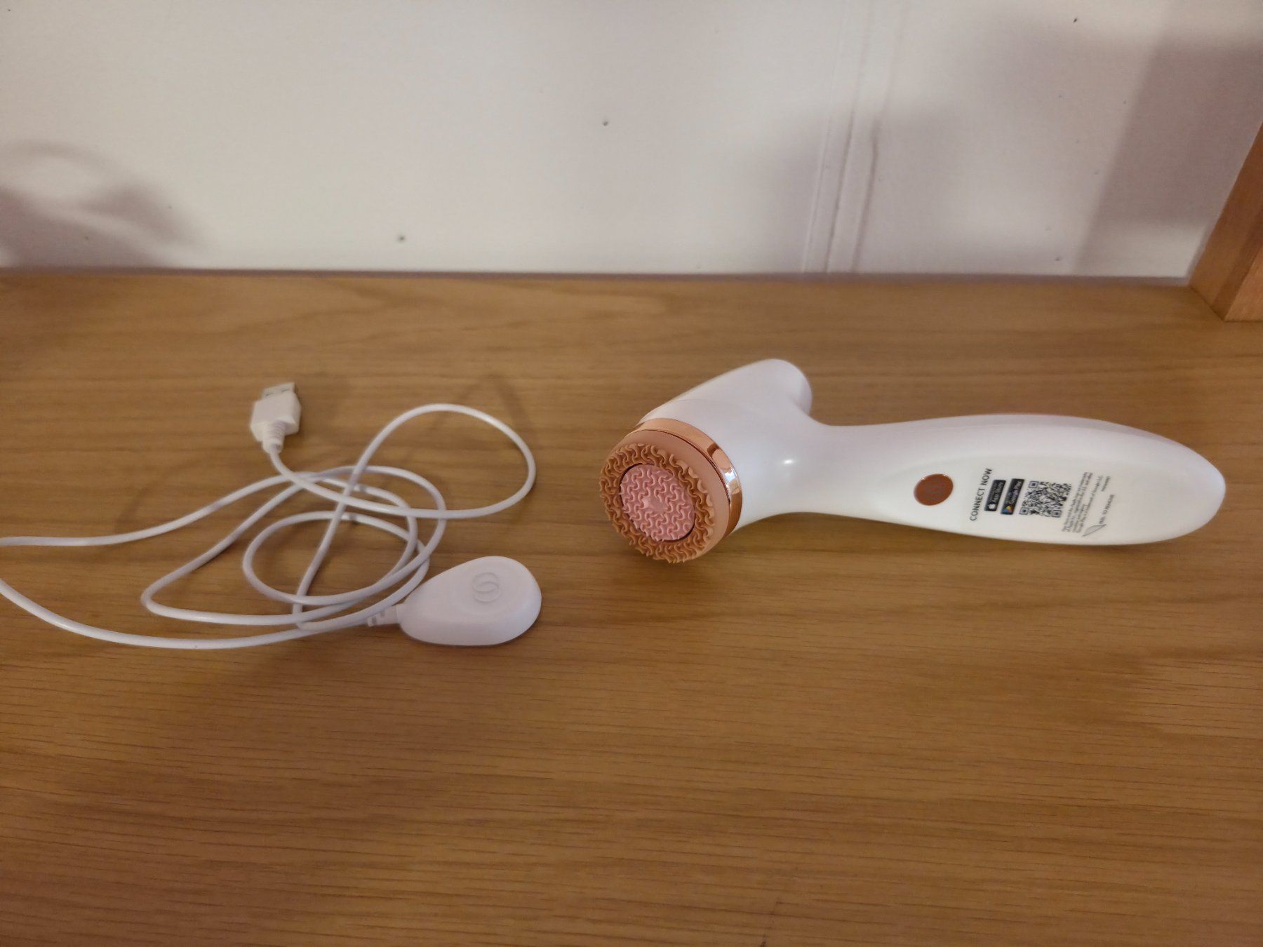 Nu Skin Cura del viso: NuSkin LumiSPa Rose Gold – Usato da Grenchen venduto da FipuStr91