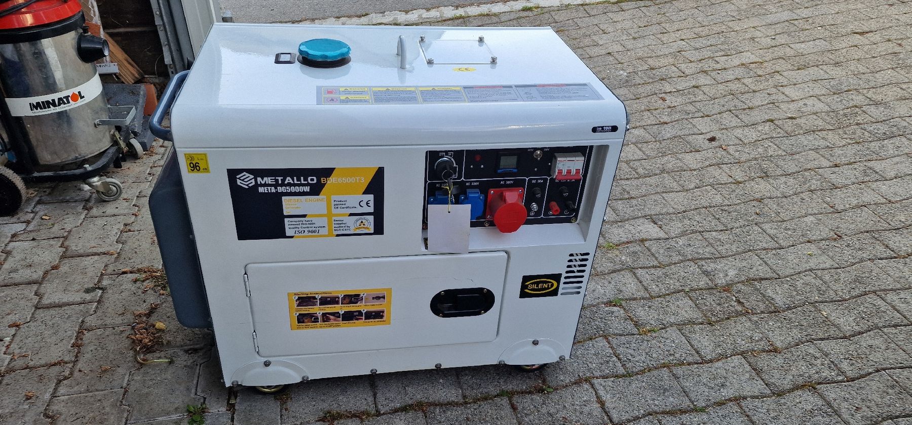 Generatori di corrente: Neuer Diesel Stromgenerator 5000W – Nuovo e nell'imballaggio originale da Tagelswangen venduto da Axel_36
