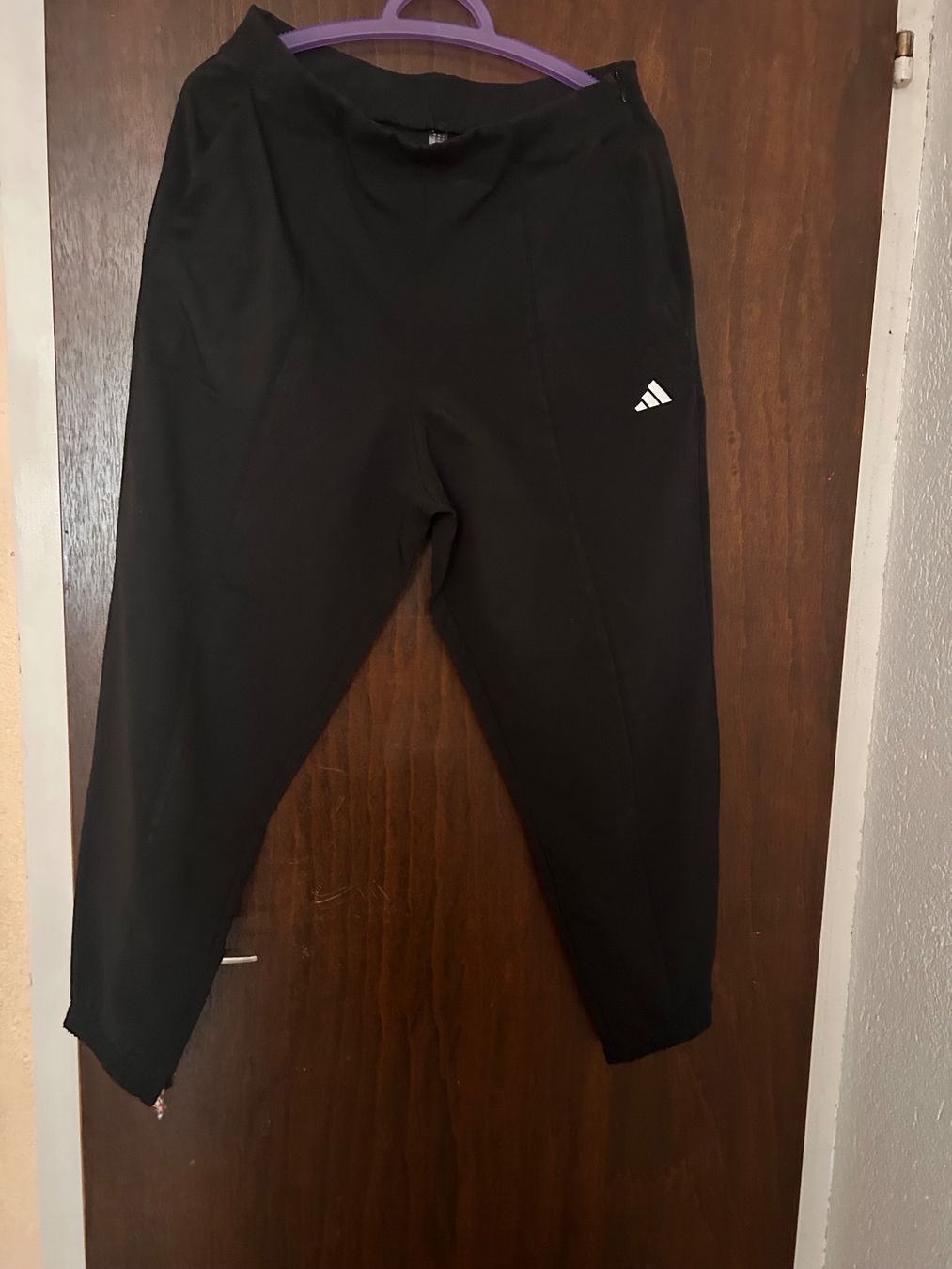 Hosen: Adidas trainigshose – Gebraucht aus Boswil von jan_gmw5