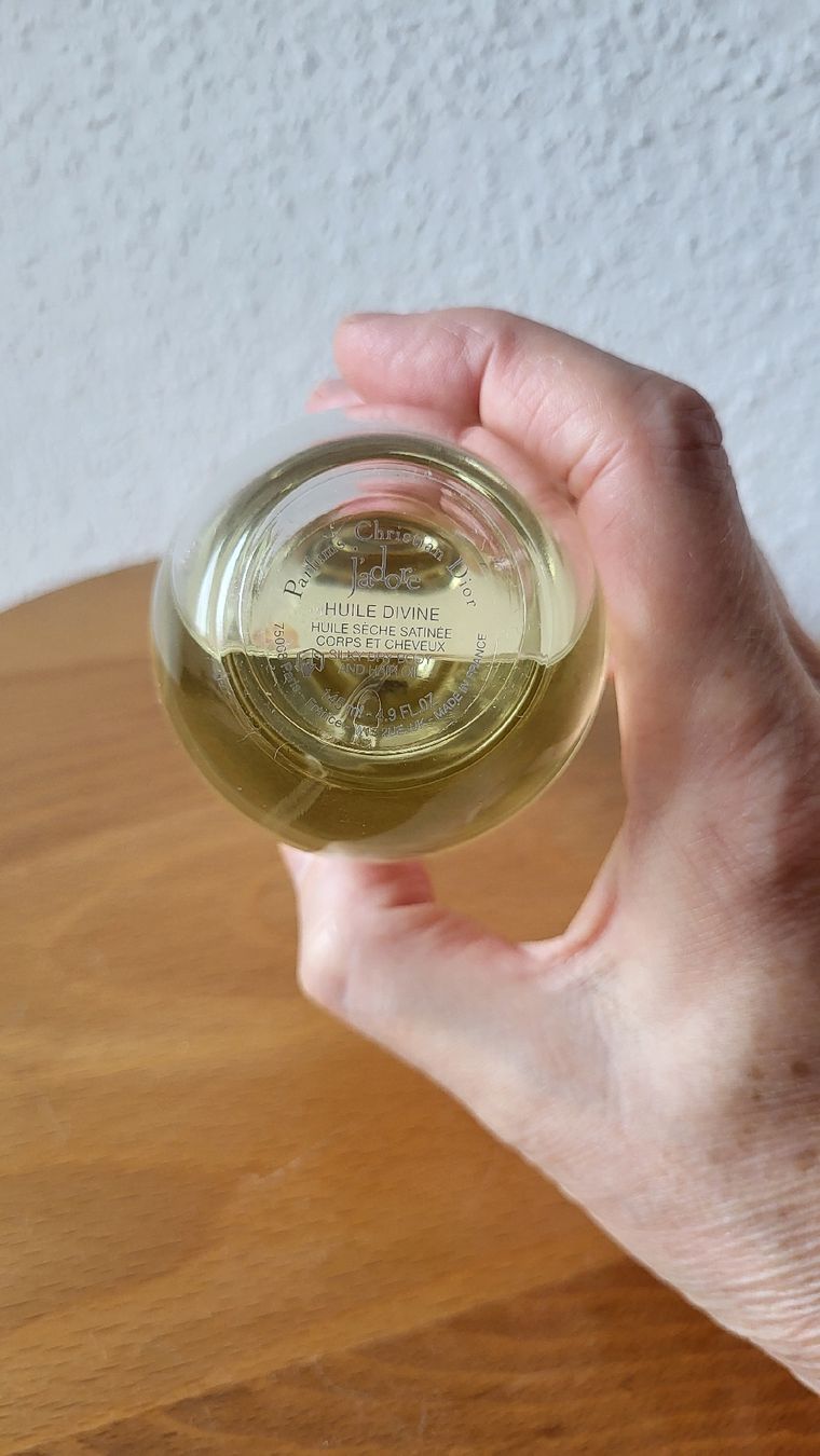 Oli essenziali: J'adore Huile Divine 145ml – Usato da Muttenz venduto da Igma 1