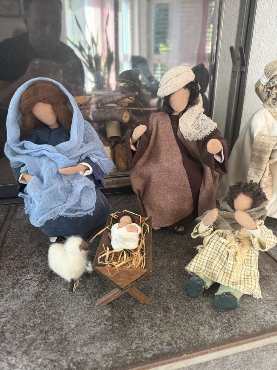 Puppen: Krippenfiguren Set Schwarzenberger – Gebraucht aus Küttigen von Hedimia 4