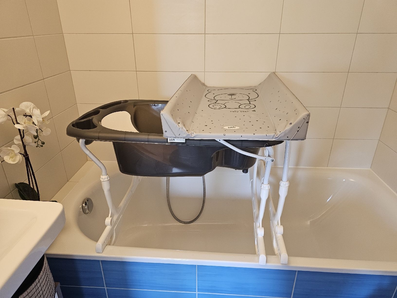 Vasche da bagno: Baignoire pour bébé Cam avec table a langer. – Usato da Forel (Lavaux) venduto da Clelia94 5