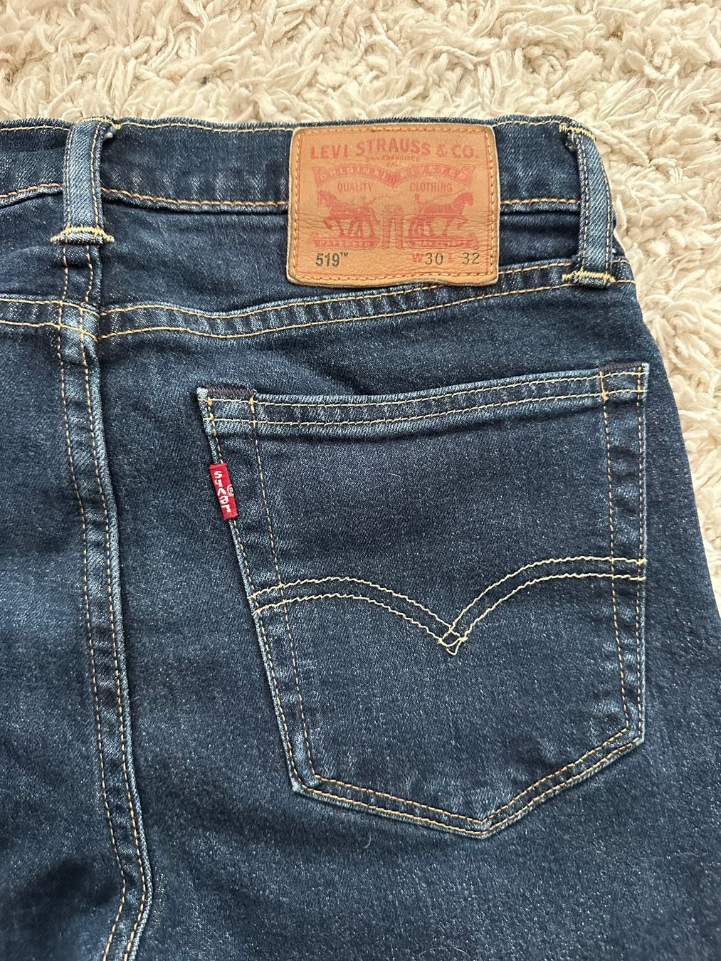 Levi's Jeans: Jeans LEVIS STRAUSS 519 Taille/Grosse W30 L32 – Gebraucht aus Bern von BrandVilla 3