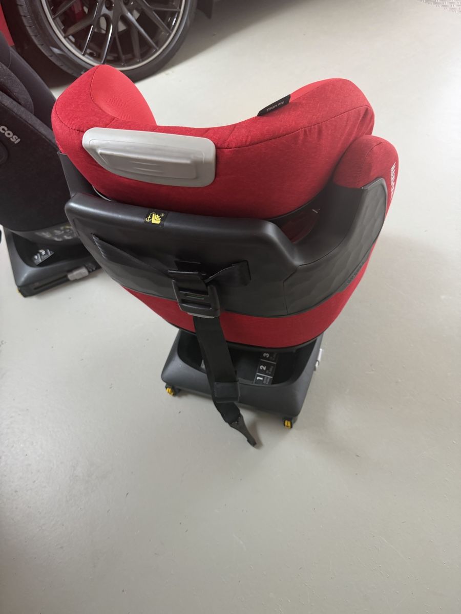 Maxi-Cosi Seggiolini per auto: Maxi Cosi – Usato da Hunzenschwil venduto da bahar0909 1