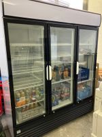 Kühlvitrine 3-türig - 230V steckerfertig