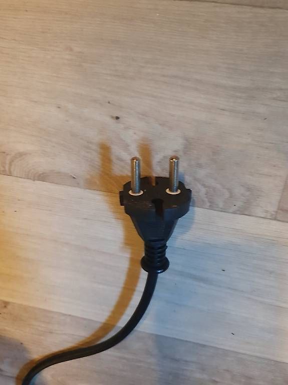 Alle Werkzeuge: Heckenschere 650mm (Strom) – Defekt aus Widnau von El_Capitan5 3