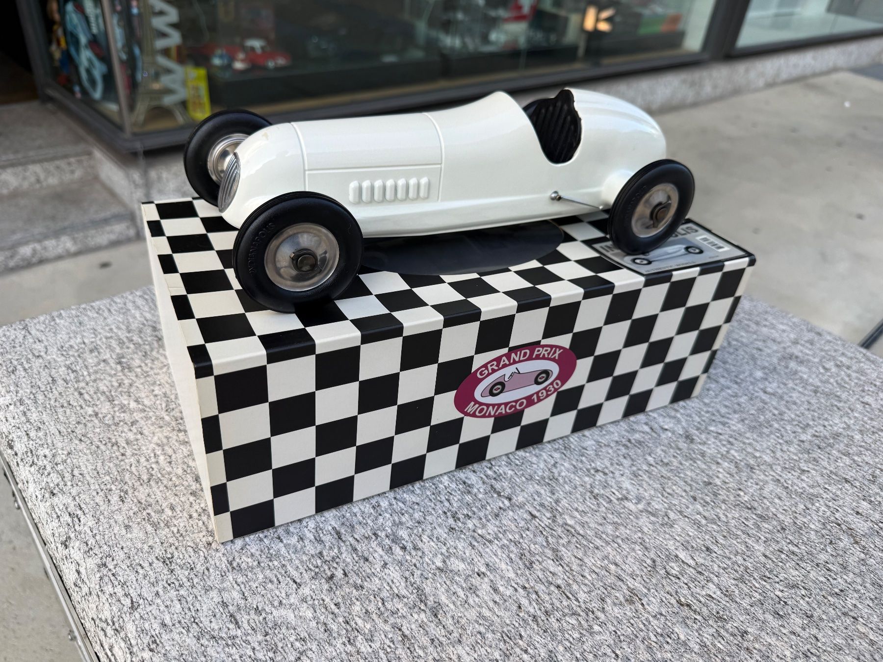 Modellini d'auto: Authentic Models Indianapolis Mercedes Silver Arrows – Usato da Chiasso venduto da Carrara-Modellismo 1