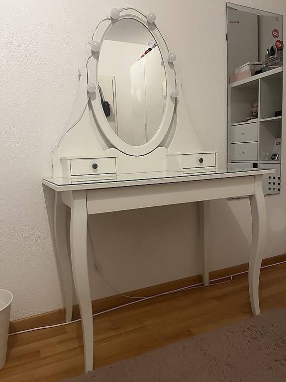 Ikea Tavoli da trucco: Schminktisch – Usato da Fehraltorf venduto da rosetta11 1