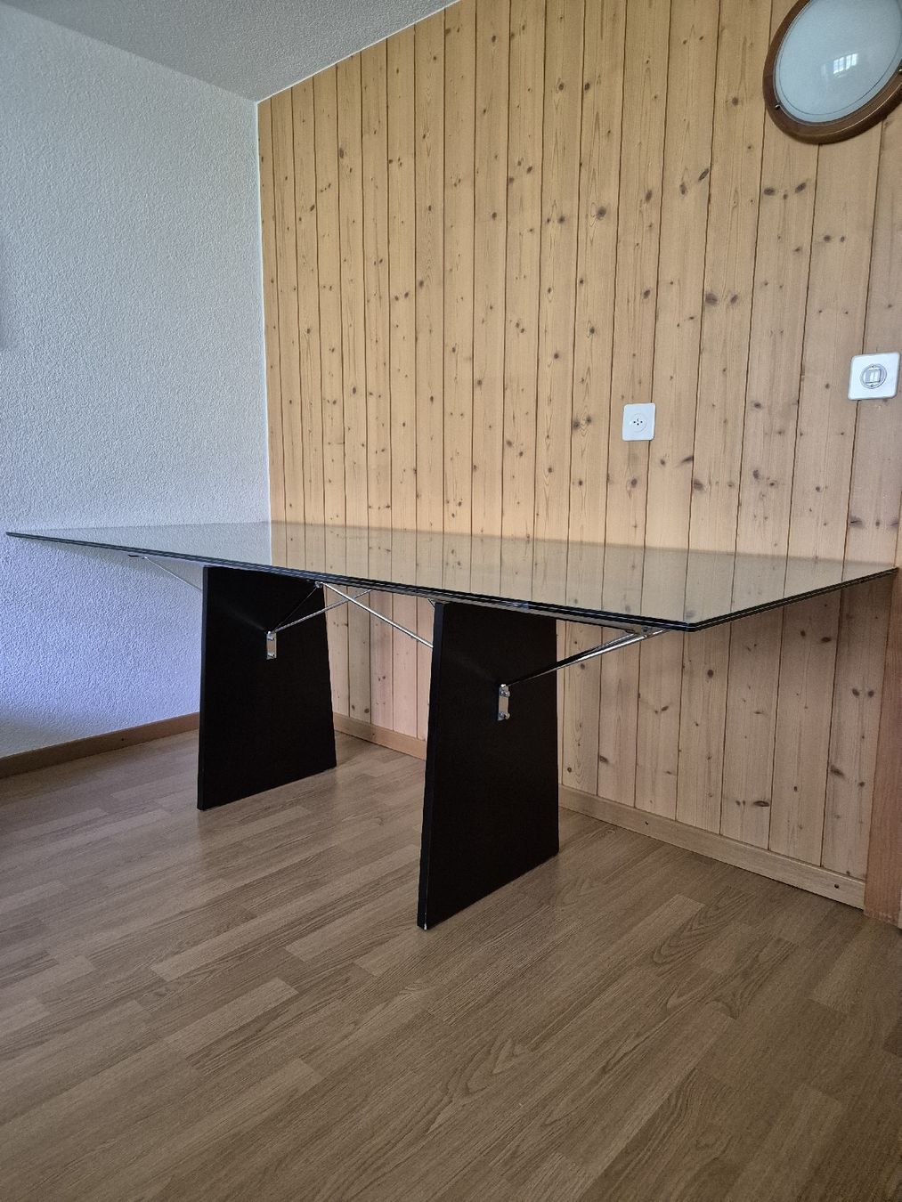 Tavoli: Grosser Esstisch mit Glasplatte – Usato da Lenk im Simmental venduto da kim.151325 1