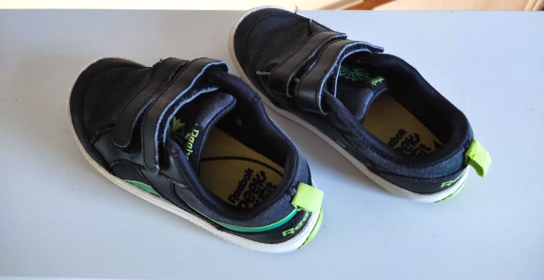 Reebok Scarpe per ragazzi: Kinder Schuh Reebok Gr. 24 – Usato da Biel/Bienne venduto da AnikaNah 1