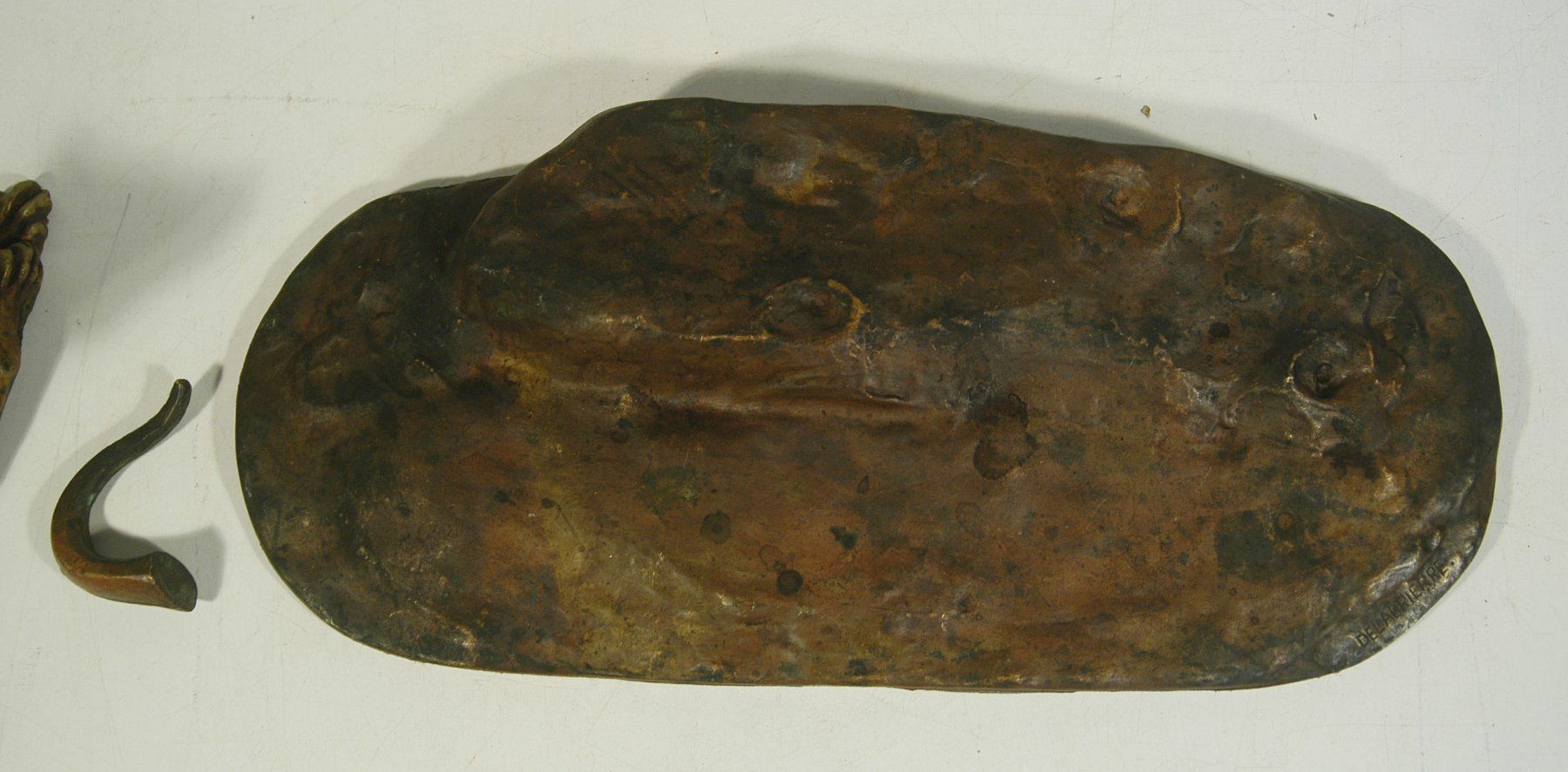 Sculture & Statue: Delabrierre Hundeskulptur – Usato da Herisau venduto da Wisen 4
