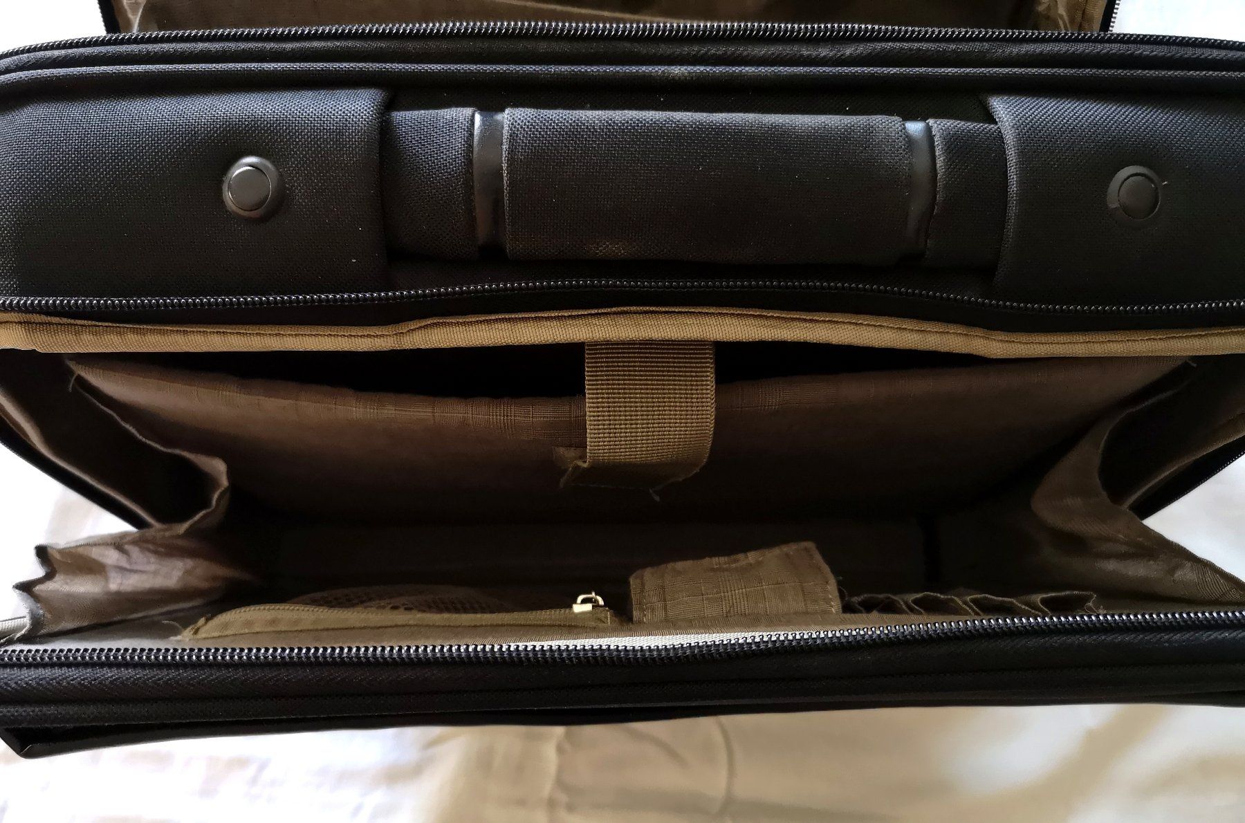 Manor Valigie: Rollkoffer für Berufsschule oder Business/Weiterbildung – Usato da Baldegg venduto da Manda61 9