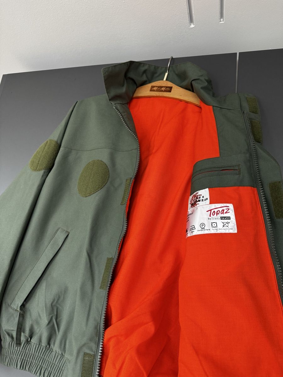 Schweizer Armee Uniformi: Pilotenjacke Schweizer Luftwaffe - Sommer, Grösse M – Nuovo (secondo la descrizione) da Neuhausen am Rheinfall venduto da kevbal 1