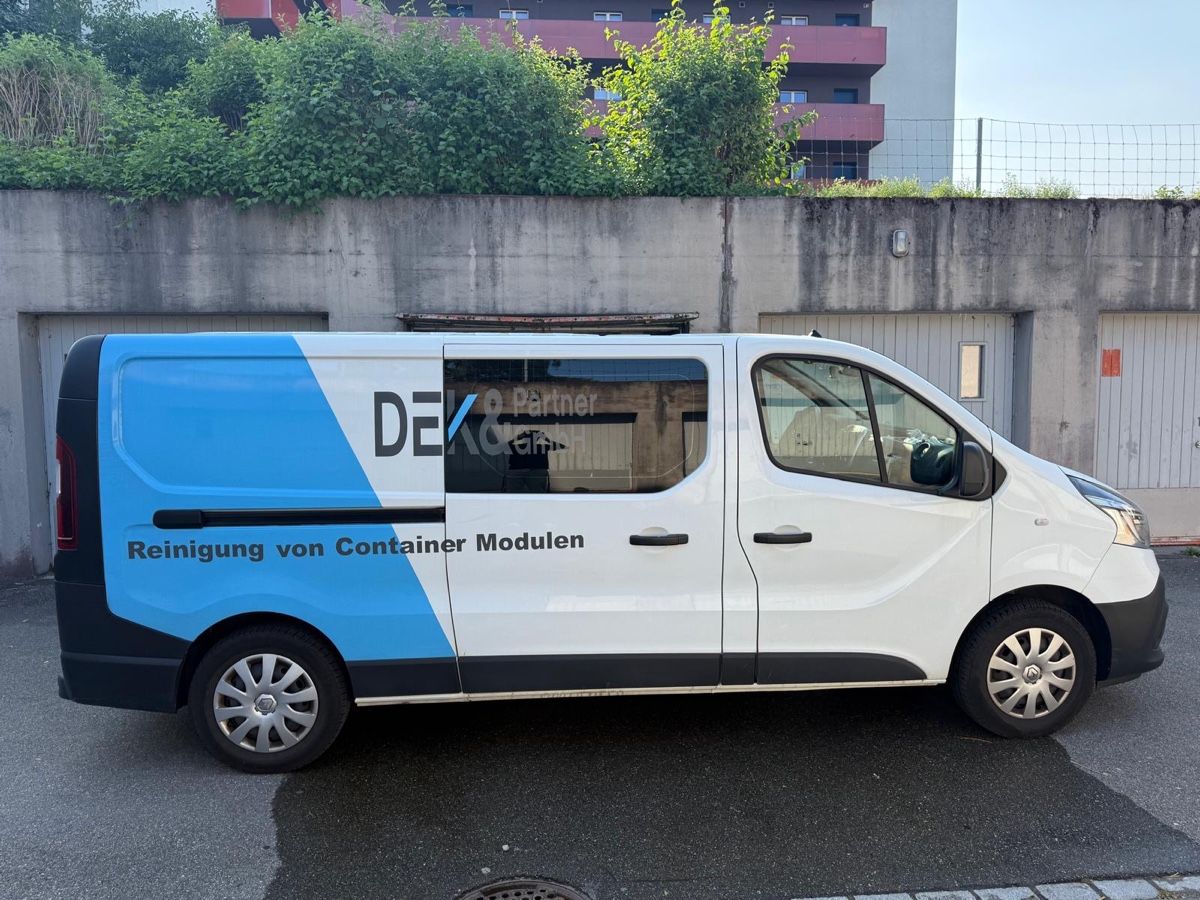 Renault Veicoli commerciali: Renault Trafic Automat Diesel – Usato da Bülach venduto da dze_kk6j 2