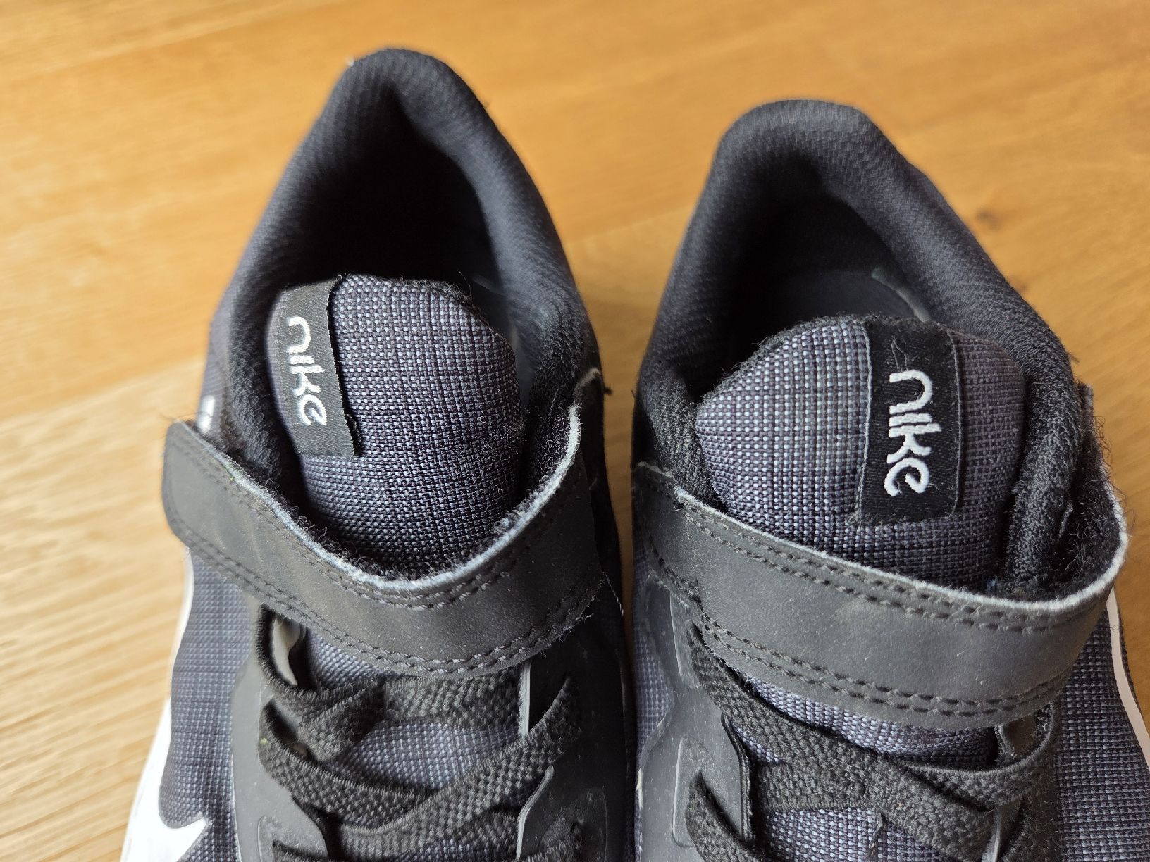 Nike Scarpe per ragazzi: Nike Kinder Turnschuhe, Grösse 34 – Usato da Villars-sur-Glâne venduto da richardette 4