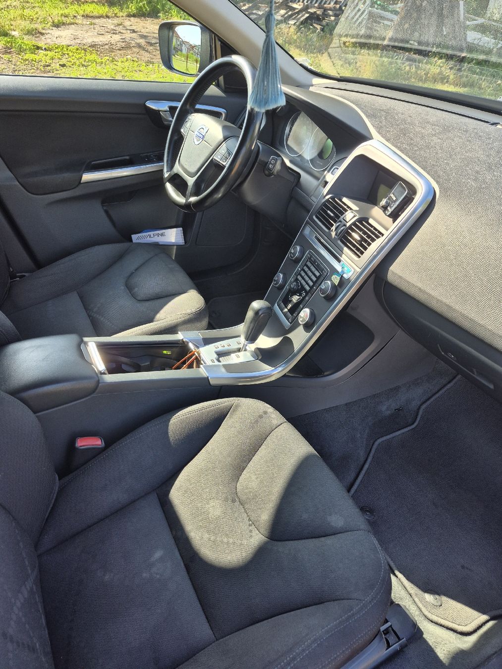 Volvo Automobili: Volvo XC 60 Kinetic mit Polstar – Usato da Baar venduto da Faeger10 8