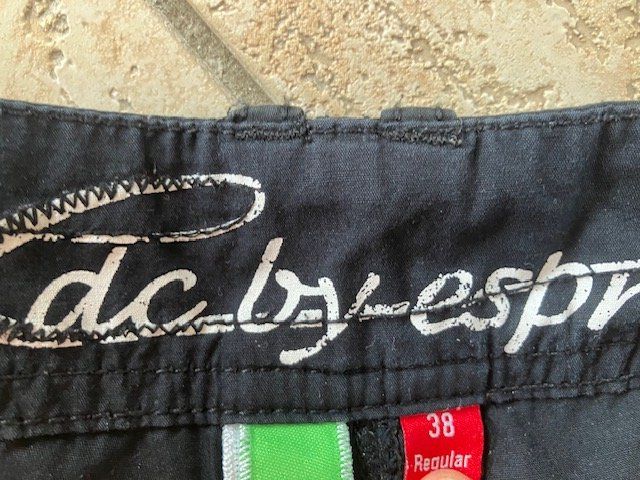Esprit Pantaloni: Pantalon cargo edc ESPRIT taille 38 – Usato da Les Ponts-de-Martel venduto da Jolisa 5