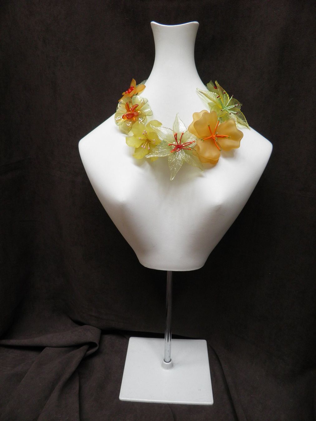 Catenine: Üppiges Blumencollier – Usato da Rüti ZH venduto da corvus-corvus 2