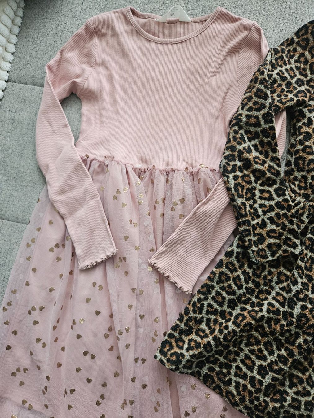 Lotti & Set di vestiti: 3 Mädchenkleider langarm Gr. 134-140 – Usato da Bellach venduto da Chiini 7