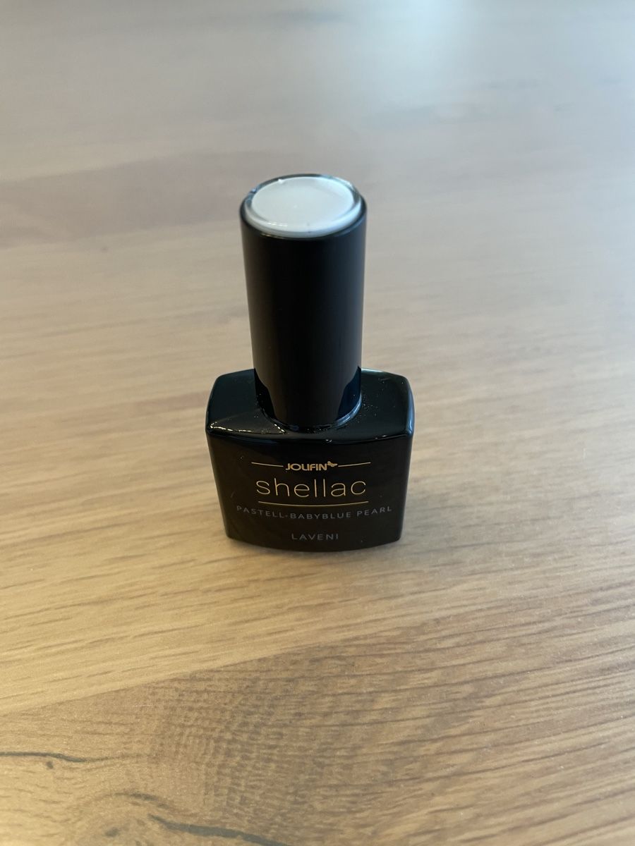 Smalto per unghie: Jolifin Laveni Shellac – Usato da Jonschwil venduto da sab_5gmn