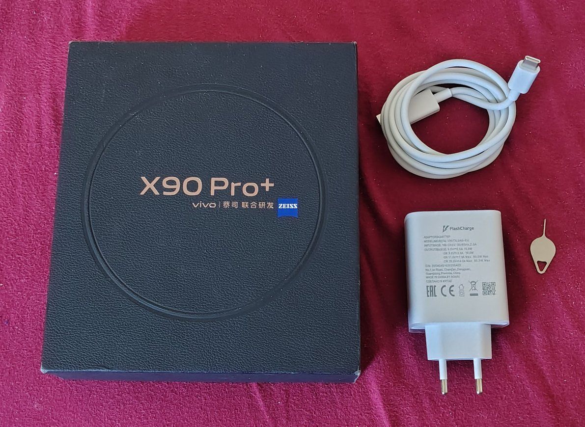 Vivo Telefoni cellulari / Smartphones: Vivo X90 Pro Plus + Hülle – Usato da Zürich venduto da Zakfu 4